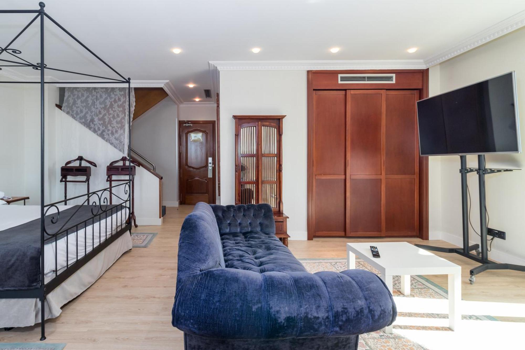 Hotel Milagros Golf Могро Экстерьер фото