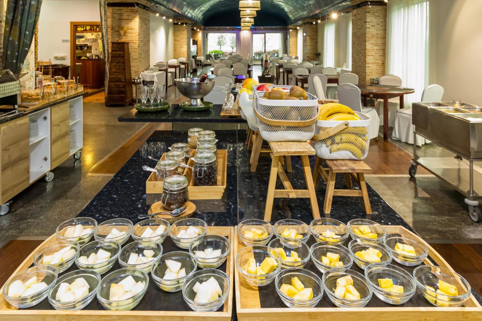 Hotel Milagros Golf Могро Экстерьер фото